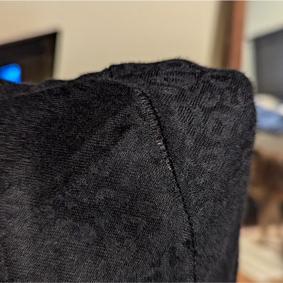 Velvet by Graham and Spencer Black Leopard Surplice Flowy Boho Blouse - Picture 11 of 11